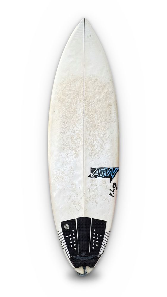 SHORTBOARD 5'10 AJW