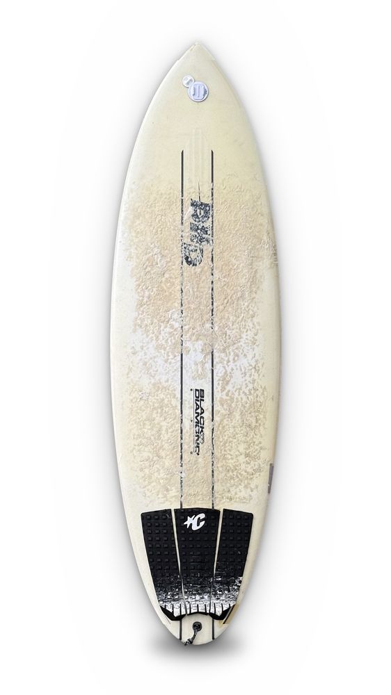 SHORTBOARD BLACK DIAMOND 5'10 DHD (Rentals)